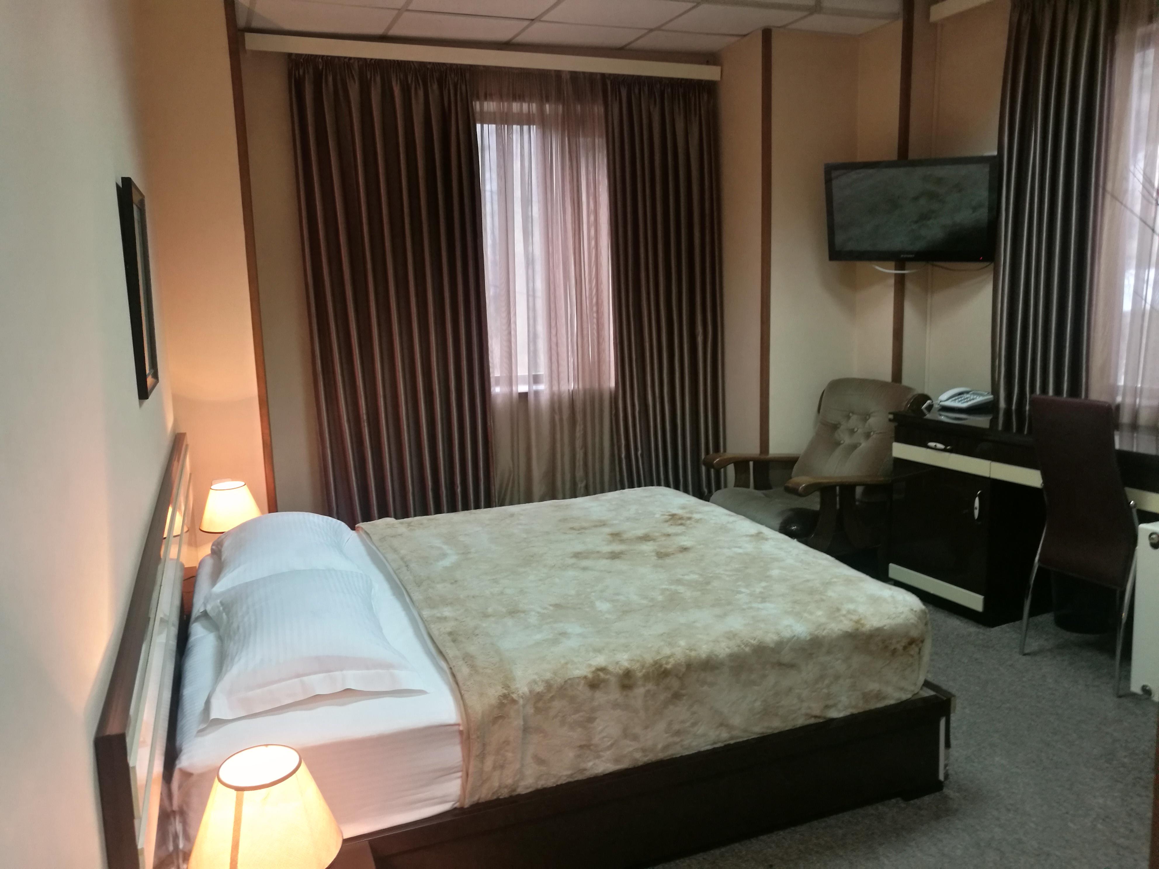 Hotel Diplomat Tbilisi Buitenkant foto