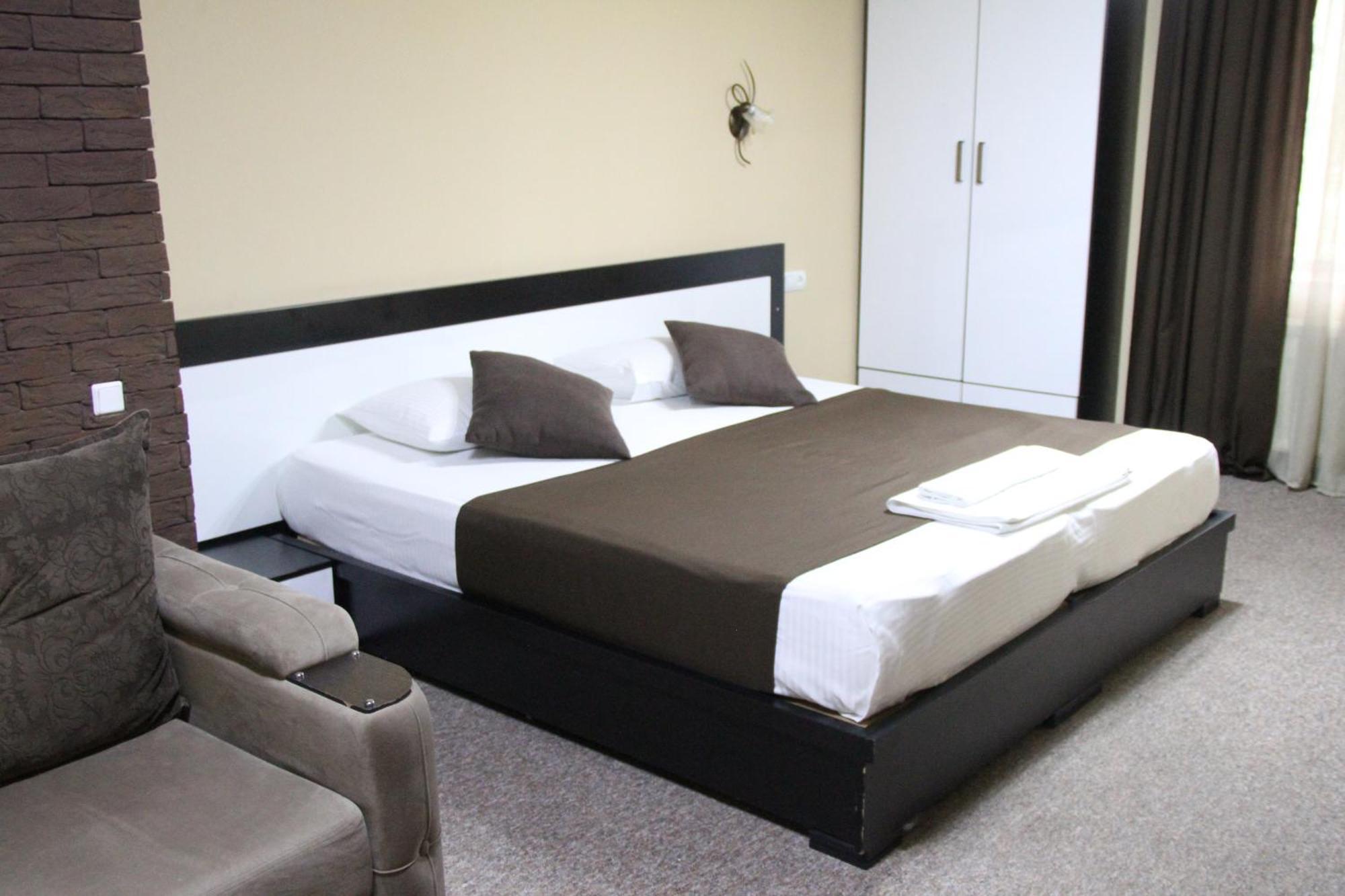 Hotel Diplomat Tbilisi Kamer foto